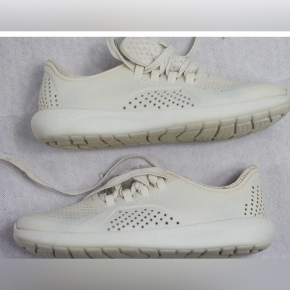 CROCS 205234 Literide Lace Up Women’s Size 6 SNEAKERS Off White